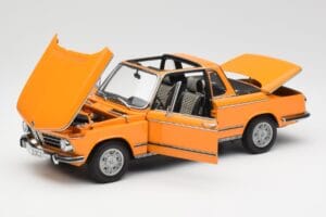 BMW 2002 E10 Cabriolet Colorado Portocaliu AUTOart 1:18 80430300713 Metal - imaginea 2 din 8