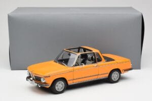 BMW 2002 E10 Cabriolet Colorado Portocaliu AUTOart 1:18 80430300713 Metal - imaginea 8 din 8