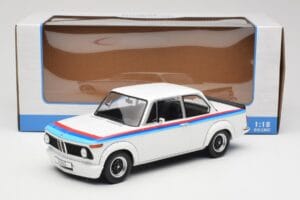 BMW 2002 E10 Turbo Alb MCG 1:18 MCG18408-R Metal - imaginea 6 din 6