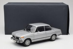 BMW 2002 Tii Polaris Argintiu AUTOart 1:18 80430146517 Metal - imaginea 8 din 8