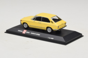 BMW 2002 Touring Galben Minichamps 1:43 403021115 Metal - imaginea 3 din 4