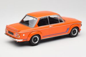 BMW 2002 Turbo Portocaliu Minichamps 1:18 155026202 Metal - imaginea 2 din 6