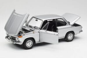 BMW 2002tii Argintiu AUTOart 1:18 80430151479 Metal - imaginea 2 din 8