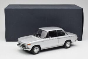 BMW 2002tii Argintiu AUTOart 1:18 80430151479 Metal - imaginea 8 din 8