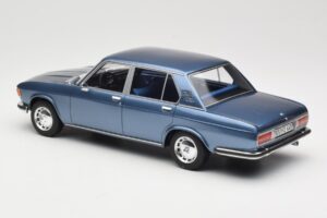 BMW 2500 E3 Blue Metallic BoS Models 1:18 BOS030 Rășină - imaginea 5 din 6