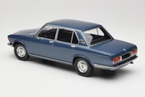 BMW 2500 E3 Blue Metallic Minichamps 1:18 155029200 Metal - imaginea 5 din 6