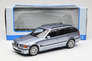 BMW 3 Series E36 Touring Blue Metallic MCG 1:18 MCG18365 Metal - imaginea 6 din 6