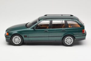 BMW 3 Series E36 Touring Green Metallic MCG 1:18 MCG18366 Metal - imaginea 3 din 6
