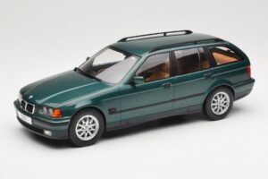 BMW 3 Series E36 Touring Green Metallic MCG 1:18 MCG18366 Metal