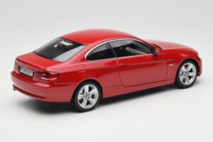 BMW 3 Series E92 Roșu Kyosho 1:18 80430407219 Metal - imaginea 3 din 8