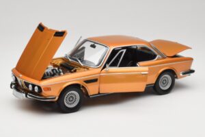 BMW 3.0 CSi E9 Gold Metallic Minichamps 1:18 180029027 Metal - imaginea 2 din 8