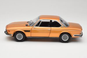 BMW 3.0 CSi E9 Gold Metallic Minichamps 1:18 180029027 Metal - imaginea 4 din 8
