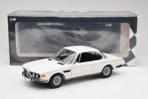 BMW 3.0 CSi E9 Alb Minichamps 1:18 180029026 Metal - imaginea 8 din 8