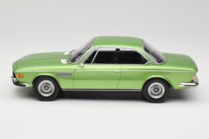 BMW 3.0 CSi E9 Green Metallic Minichamps 1:18 155028034 Metal - imaginea 3 din 6