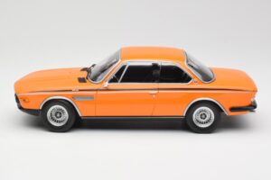 BMW 3.0 CSL E9 Portocaliu Minichamps 1:18 155028131 Metal - imaginea 3 din 6