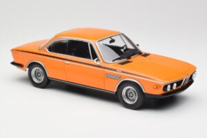 BMW 3.0 CSL E9 Portocaliu Minichamps 1:18 155028131 Metal - imaginea 4 din 6
