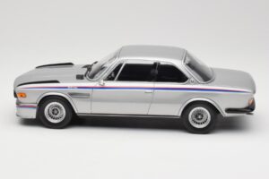 BMW 3.0 CSL E9 Polaris Silver Minichamps 1:18 155028135 Metal - imaginea 3 din 6