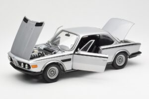 BMW 3.0 CSL E9 Argintiu Minichamps 1:18 180029020 Metal - imaginea 2 din 8
