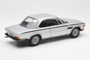 BMW 3.0 CSL E9 Argintiu Minichamps 1:18 180029020 Metal - imaginea 3 din 8