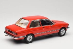 BMW 316 E21 Roșu Minichamps 1:18 107024100 Rășină - imaginea 2 din 6