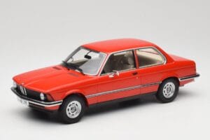 BMW 316 E21 Roșu Minichamps 1:18 107024100 Rășină