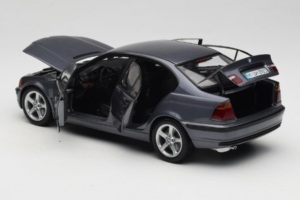 BMW 318i E46 Grey Metallic Ediție Dealer UT Models 1:18 80430028459 Metal - imaginea 5 din 8