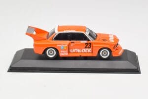BMW 320i Group 5 #23 E. Cheever / G. Villeneuve 6 Hours of Mosport Class Winners 1977 Damaged Spoiler Minichamps 1:43 4007723 - imaginea 3 din 5