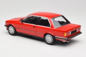 BMW 323i E21 Roșu Minichamps 1:18 155026000 Metal - imaginea 5 din 6