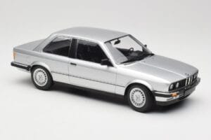 BMW 323i E21 Argintiu Minichamps 1:18 155026001 Metal - imaginea 4 din 6