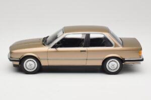 BMW 323i E30 Brown Metallic Minichamps 1:18 155026004 Metal - imaginea 3 din 6