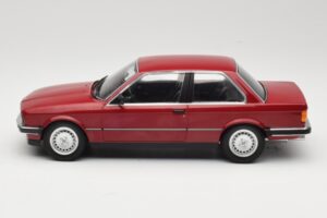 BMW 323i E30 Carmine Minichamps 1:18 155026008 Metal - imaginea 3 din 6