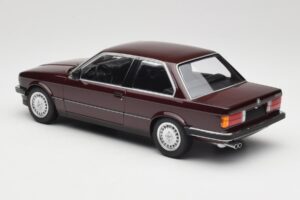 BMW 323i E30 Dark Red Metallic Minichamps 1:18 155026007 Metal - imaginea 5 din 6