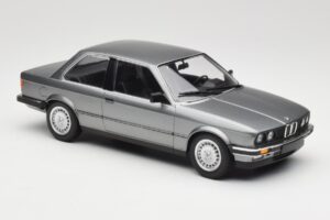 BMW 323i E30 Grey Metallic Minichamps 1:18 155026006 Metal - imaginea 4 din 6