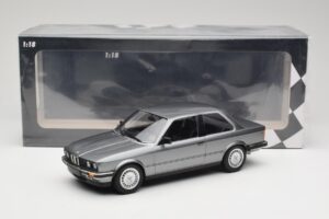 BMW 323i E30 Grey Metallic Minichamps 1:18 155026006 Metal - imaginea 6 din 6