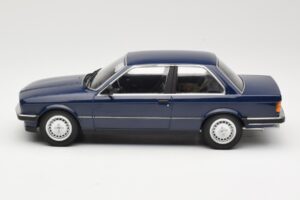 BMW 323i E30 Saturn Blue Minichamps 1:18 155026009 Metal - imaginea 3 din 6
