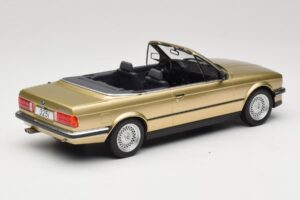 BMW 325i E30 Cabriolet Bej MCG 1:18 MCG18544 Metal - imaginea 2 din 6