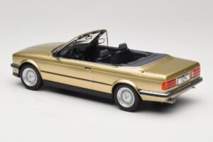 BMW 325i E30 Cabriolet Bej MCG 1:18 MCG18544 Metal - imaginea 5 din 6