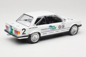 BMW 325i E30 #2 O. Manthey Vogelsang Automobile 3rd Place Eifel Race DTM 1986 Minichamps 1:18 155862602 Metal - imaginea 2 din 6