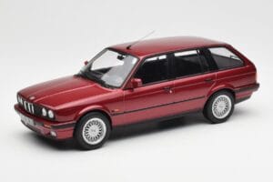 BMW 325i E30 Touring Roșu Metallic Norev 1:18 183218 Metal