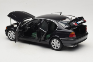 BMW 328i E46 Negru UT Models 1:18 80439422373 Metal - imaginea 5 din 8