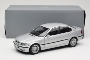 BMW 330i E46 Argintiu UT 1:18 80430302328 Metal - imaginea 8 din 8