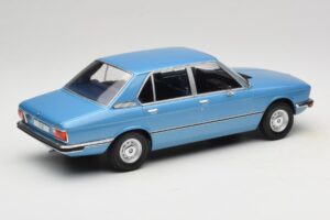 BMW 5 Series E12 Albastru MCG 1:18 MCG18541 Metal - imaginea 2 din 6