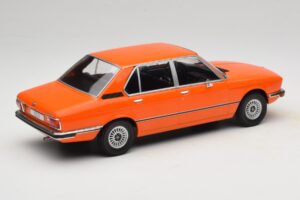 BMW 5 Series E12 Portocaliu MCG 1:18 MCG18540 Metal - imaginea 2 din 6