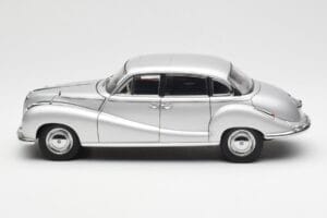 BMW 502 2.6 Luxus Super Argintiu AUTOart 1:18 70593 Metal - imaginea 4 din 8