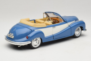 BMW 502 Cabriolet Albastru Tchibo 1:18 45396 Metal - imaginea 3 din 8