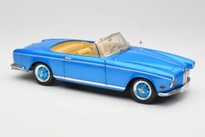 BMW 503 Cabriolet Riviera Blue Revell 1:18 08843 Metal - imaginea 7 din 9