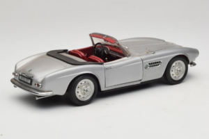 BMW 507 Cabriolet Argintiu Revell 1:18 8829 Metal - imaginea 3 din 8