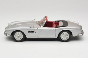 BMW 507 Cabriolet Argintiu Revell 1:18 8829 Metal - imaginea 4 din 8
