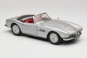 BMW 507 Cabriolet Argintiu Revell 1:18 8829 Metal - imaginea 6 din 8
