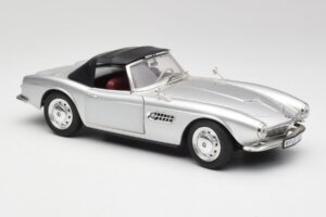 BMW 507 Argintiu Revell 1:18 9034 Metal - imaginea 6 din 8